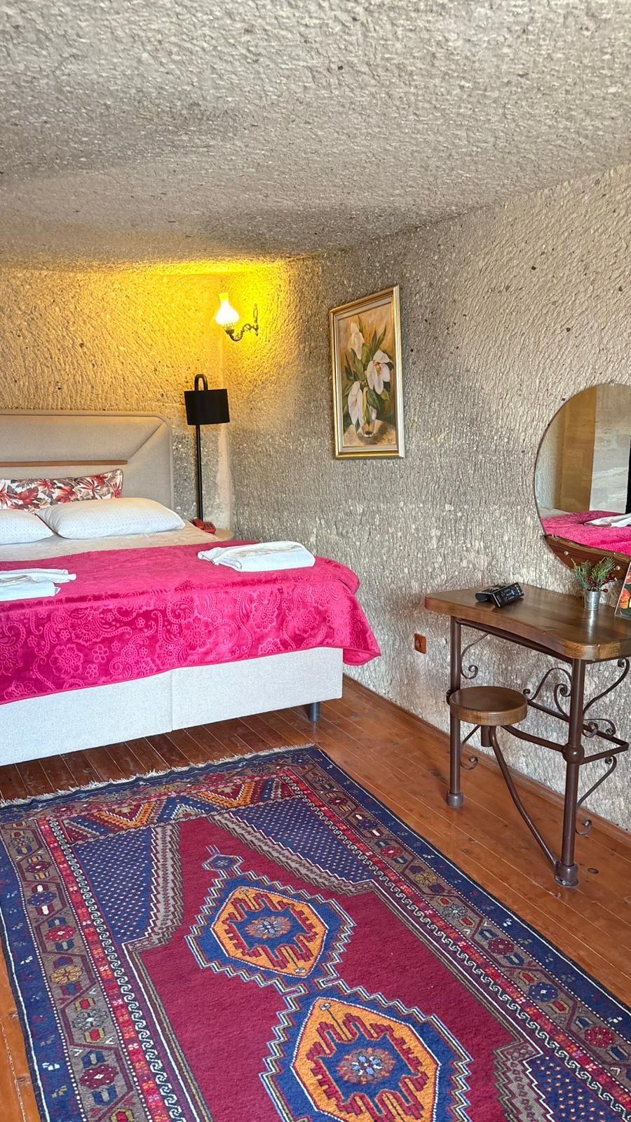 Family Cave Deluxe Teraslı Oda